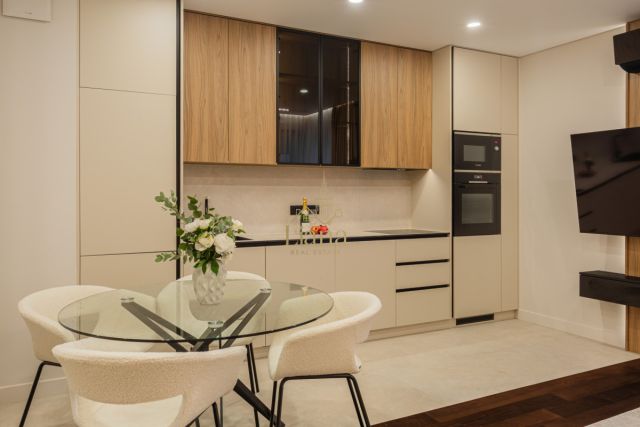 Mieszkanie 3-pokojowe Warszawa Wola, ul. Jana Kazimierza. Zdjęcie 1