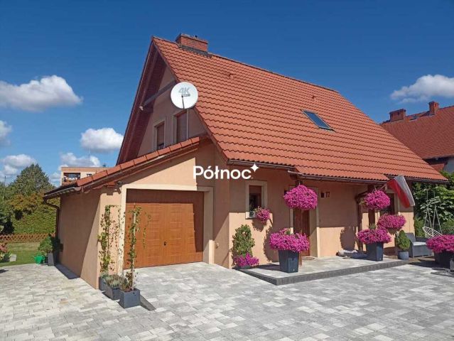 dom wolnostojący, 4 pokoje Nowogrodziec, ul. Lipowa. Zdjęcie 20