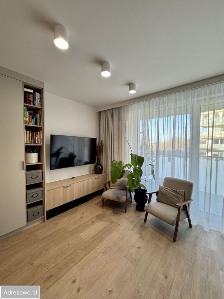 Mieszkanie 3-pokojowe Białystok Dojlidy, ul. Żubrów. Zdjęcie 1