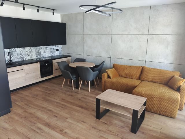 Mieszkanie 2-pokojowe Gniezno, ul. Koszarowa. Zdjęcie 1