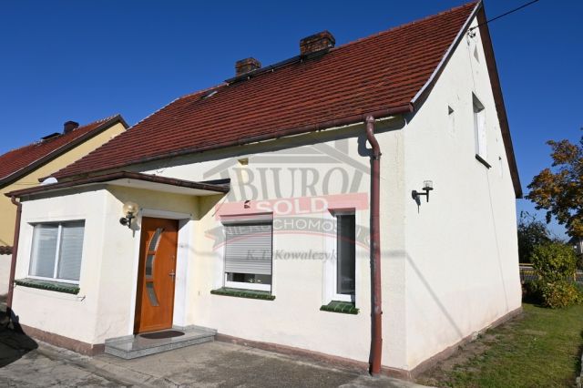 dom wolnostojący, 4 pokoje Izbicko. Zdjęcie 1