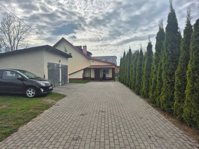 Mieszkanie 4-pokojowe Gierzwałd. Zdjęcie 1