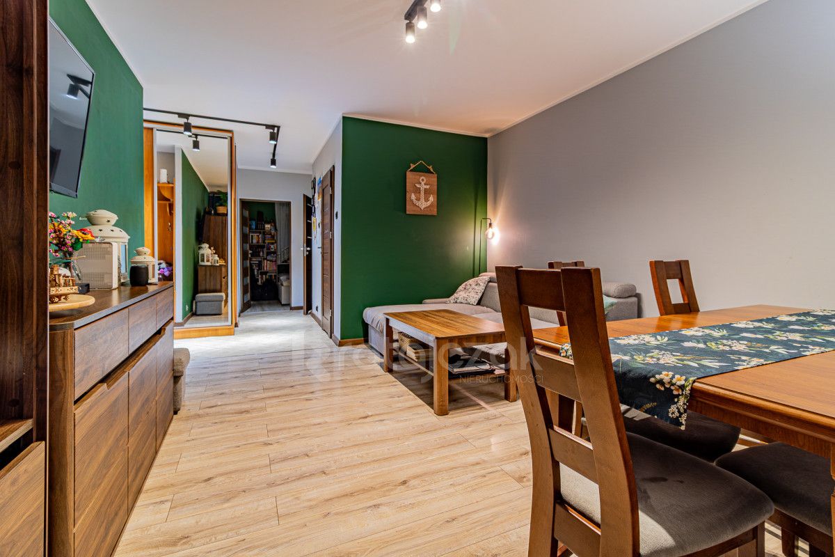 Mieszkanie 4-pokojowe Rumia, ul. Gdańska. Zdjęcie 2