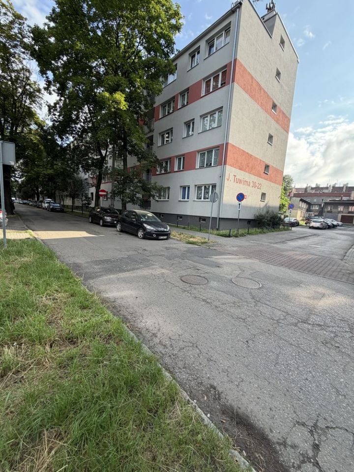 Mieszkanie 2-pokojowe Zabrze. Zdjęcie 2