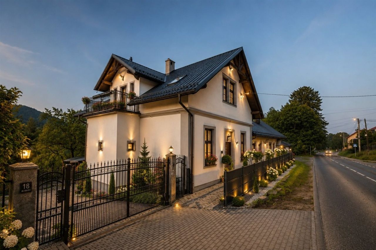dom wolnostojący, 10 pokoi Czaniec. Zdjęcie 2