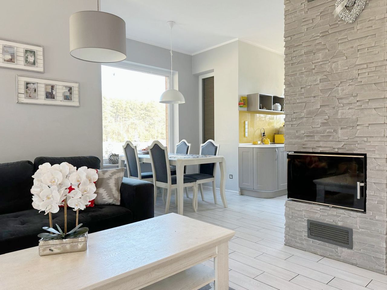 dom wolnostojący, 6 pokoi Czarne Błoto, ul. Zielna. Zdjęcie 2