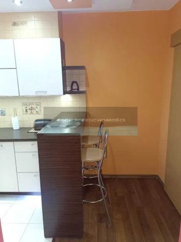 Mieszkanie 2-pokojowe Warszawa Włochy, ul. 1 Sierpnia. Zdjęcie 3