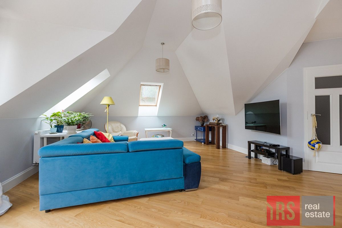 bliźniak, 5 pokoi Izabelin. Zdjęcie 13