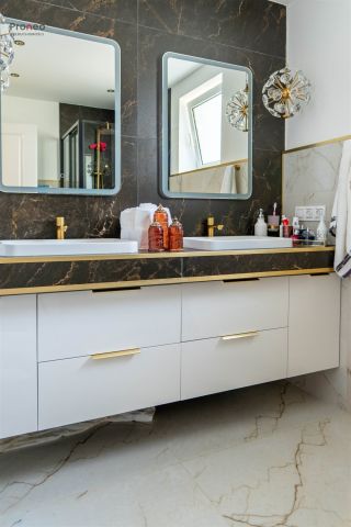 dom wolnostojący, 3 pokoje Stare Miasto. Zdjęcie 24