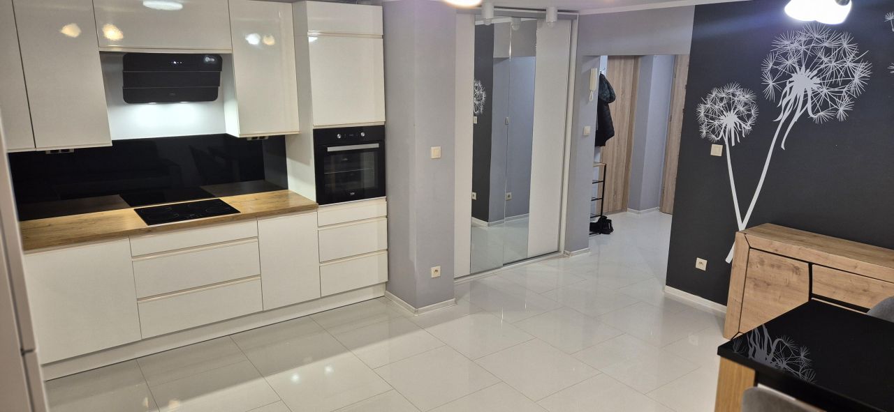 Mieszkanie 3-pokojowe Nowa Ruda Słupiec, os. Wojska Polskiego. Zdjęcie 1