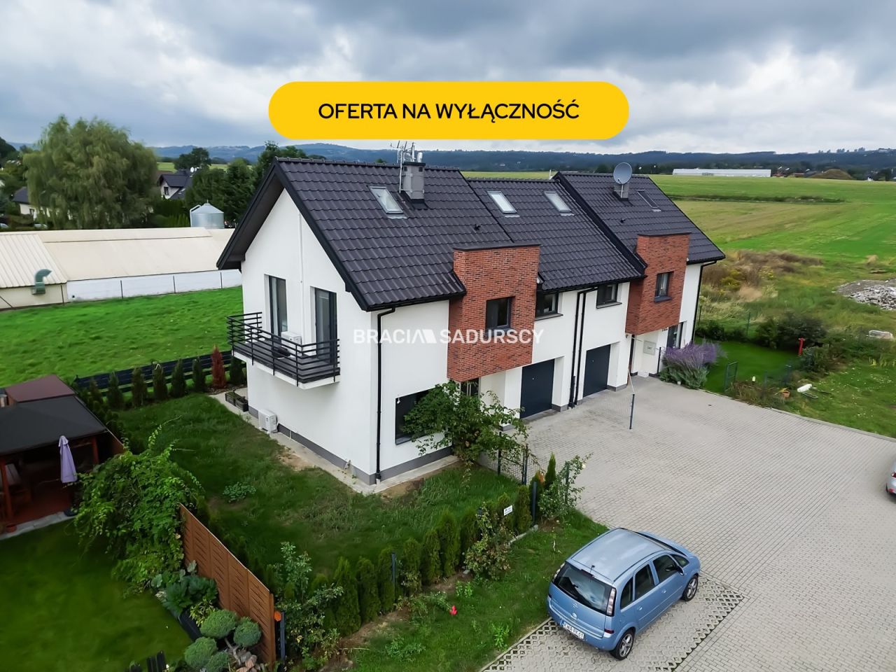 bliźniak, 5 pokoi Brzezie, ul. Szlachecka. Zdjęcie 1