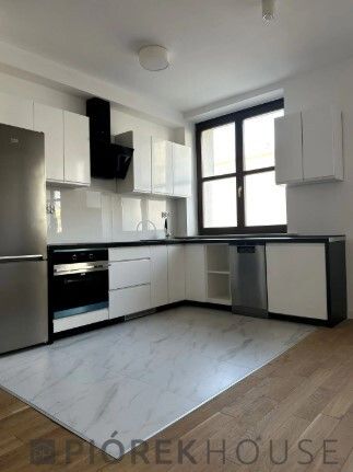 Mieszkanie 3-pokojowe Warszawa Praga-Południe, ul. Ludwika Kickiego. Zdjęcie 1