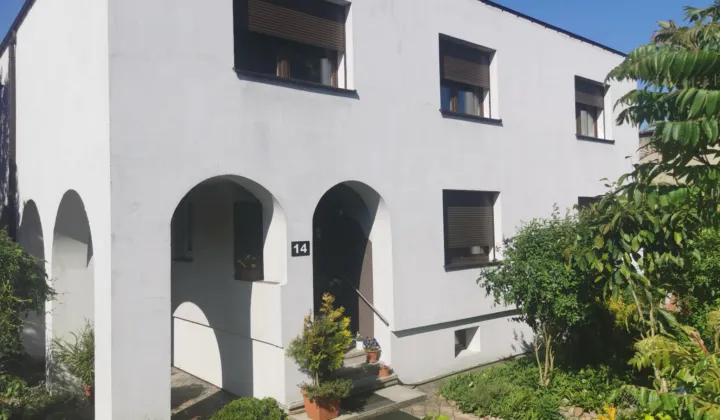 dom wolnostojący, 6 pokoi Opatówek, ul. Działkowa