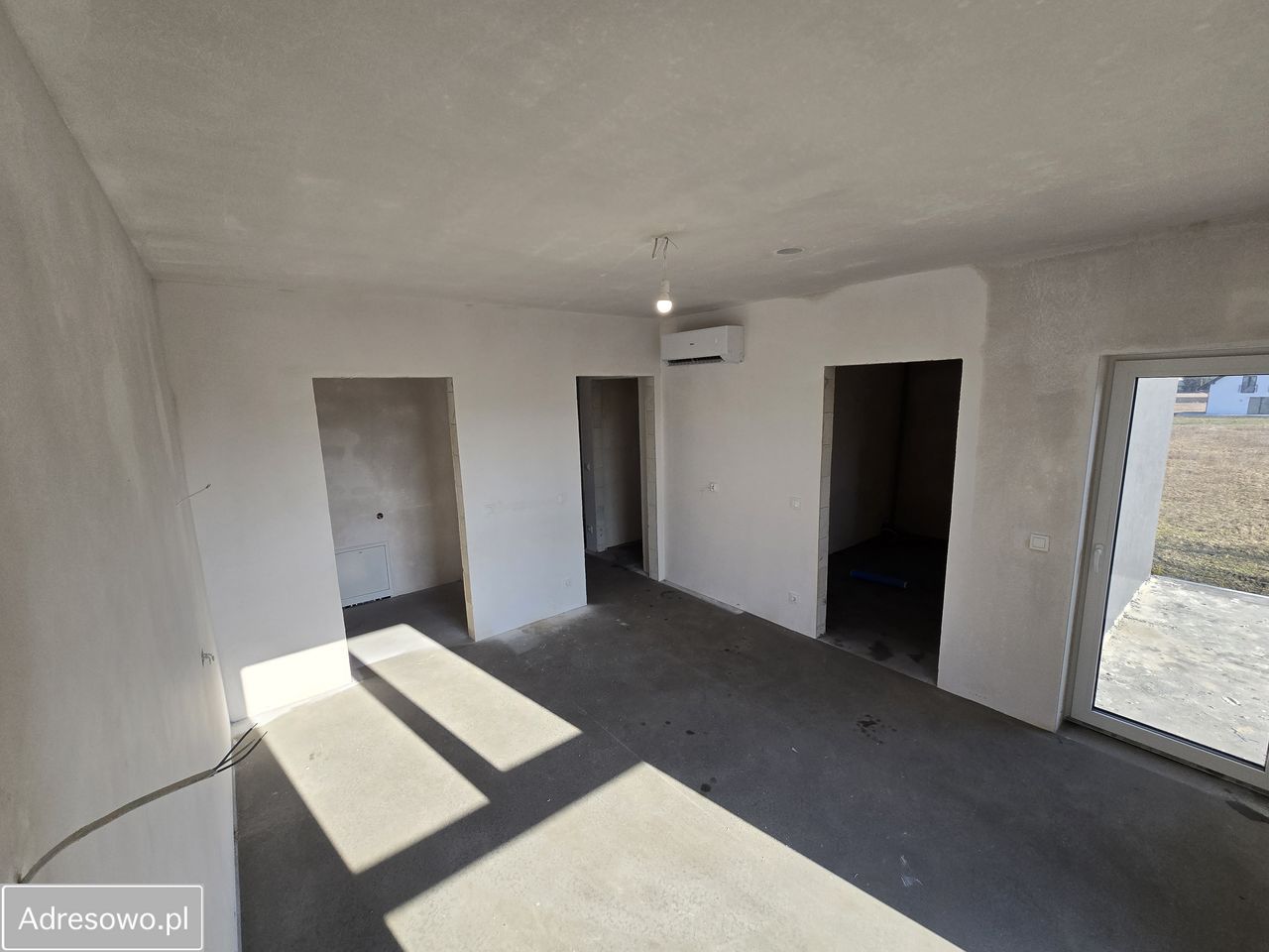 bliźniak, 6 pokoi Urzut, ul. Wiklinowa. Zdjęcie 2