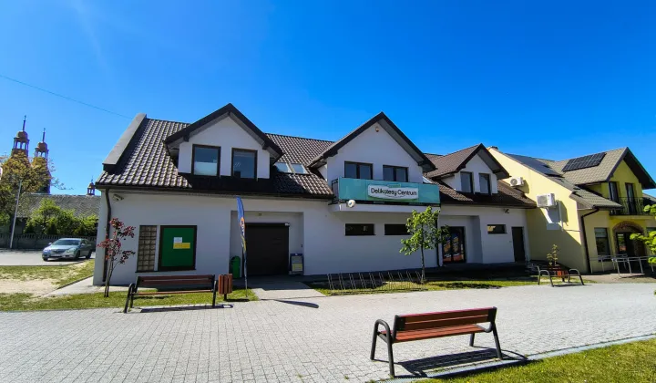 Nieruchomość komercyjna Sulmierzyce, pl. im. Gabriela Turskiego