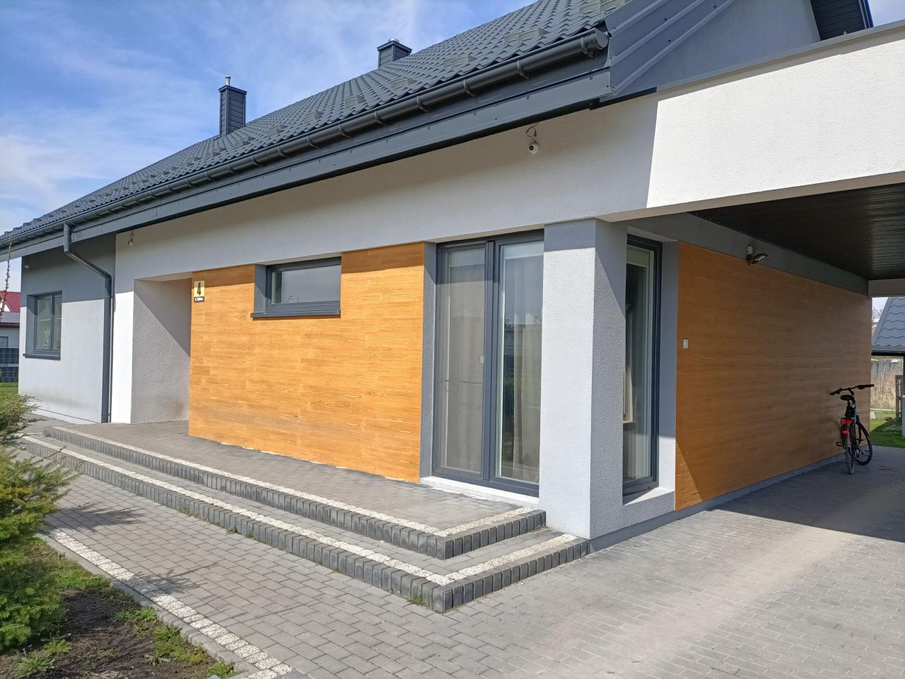 dom wolnostojący, 4 pokoje Bełchatów Bełchatówek, ul. Stalowa