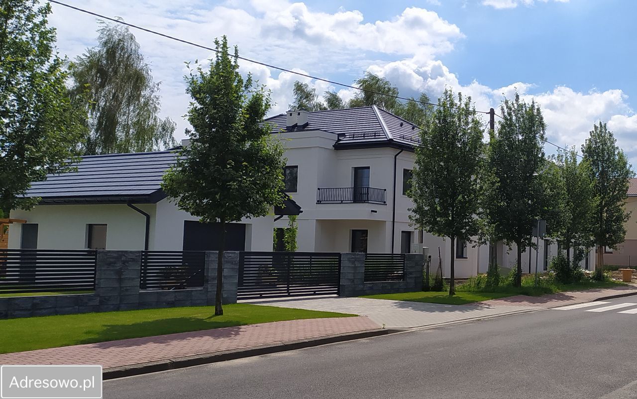 bliźniak, 4 pokoje Wieluń, ul. Kosynierów. Zdjęcie 1