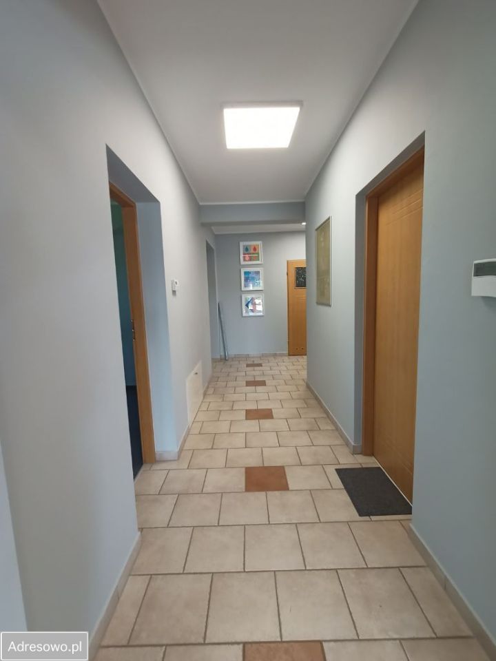 dom wolnostojący, 8 pokoi Tychy, ul. Mikołowska. Zdjęcie 9