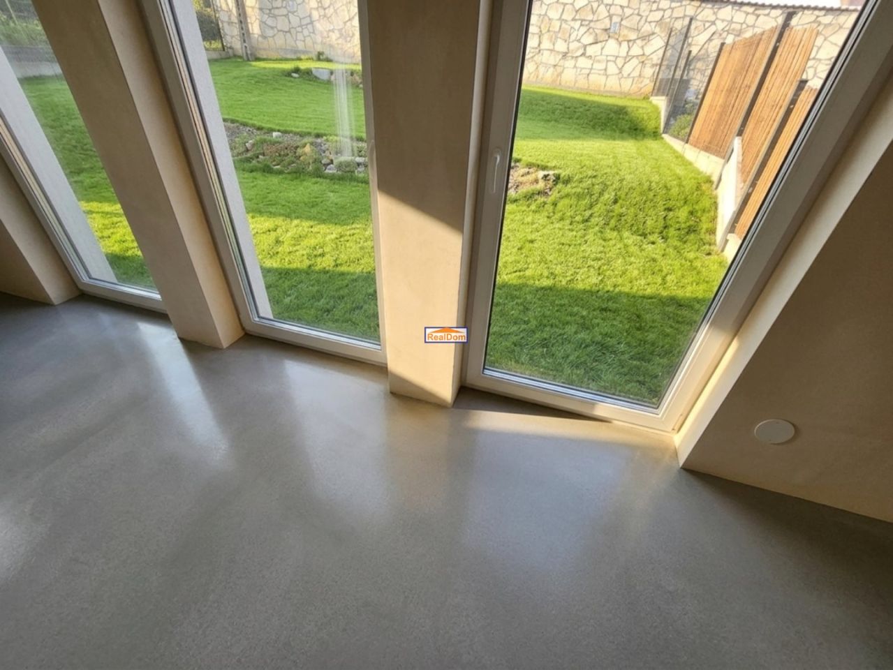 Mieszkanie 4-pokojowe Ochojno. Zdjęcie 1