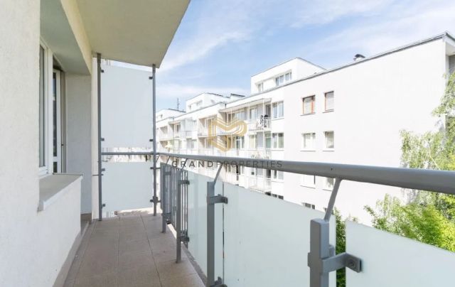 Mieszkanie 3-pokojowe Warszawa Śródmieście. Zdjęcie 1