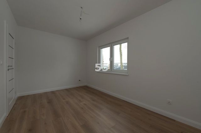 dom wolnostojący, 4 pokoje Lutomiersk. Zdjęcie 5