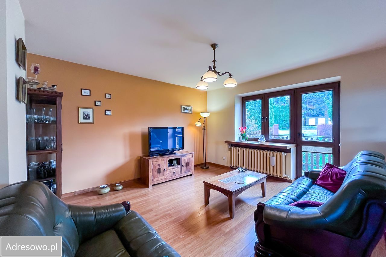 dom wolnostojący, 7 pokoi Libertów. Zdjęcie 16