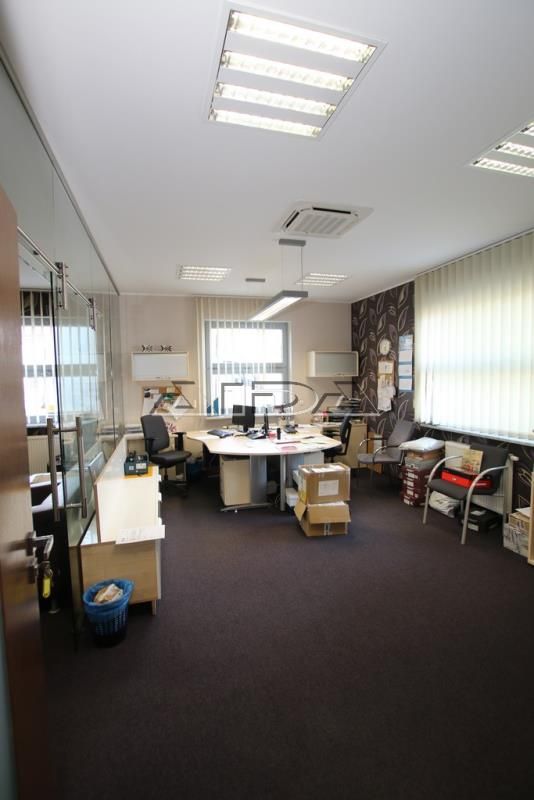 Hala/magazyn Wrocław Fabryczna. Zdjęcie 13