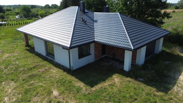 dom wolnostojący, 4 pokoje Góra Kalwaria. Zdjęcie 1