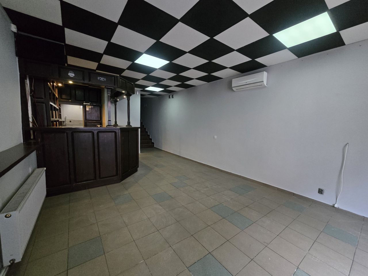 Lokal Ostrowiec Świętokrzyski Centrum, ul. Górzysta. Zdjęcie 3