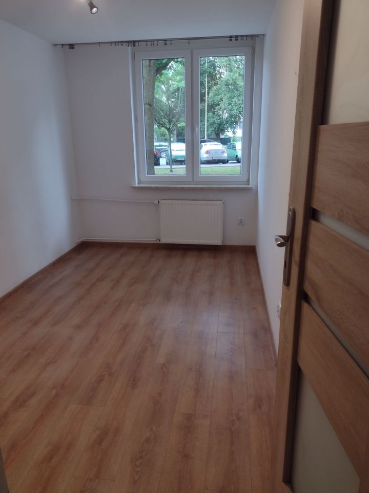 Mieszkanie 3-pokojowe Puławy Centrum, ul. Marii Curie-Skłodowskiej. Zdjęcie 5