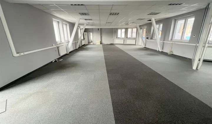 Biuro Kraków Prądnik Biały, ul. Kazimierza Pochwalskiego