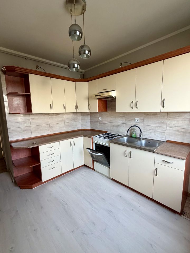 Mieszkanie 2-pokojowe Jarocin, os. Osiedle Konstytucji 3 Maja. Zdjęcie 3