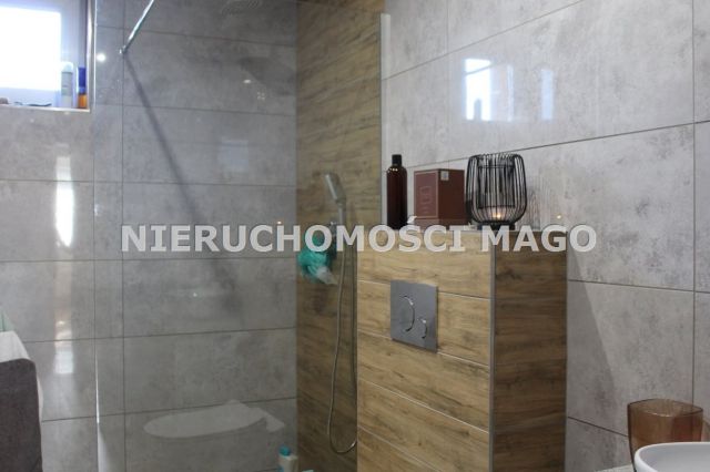 dom wolnostojący, 5 pokoi Kochanowice. Zdjęcie 18