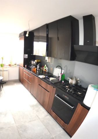 Mieszkanie 3-pokojowe Krynica-Zdrój. Zdjęcie 3