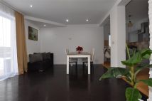 dom wolnostojący, 7 pokoi Bartoszewo. Zdjęcie 4