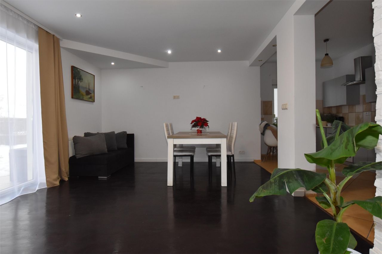 dom wolnostojący, 7 pokoi Bartoszewo. Zdjęcie 5