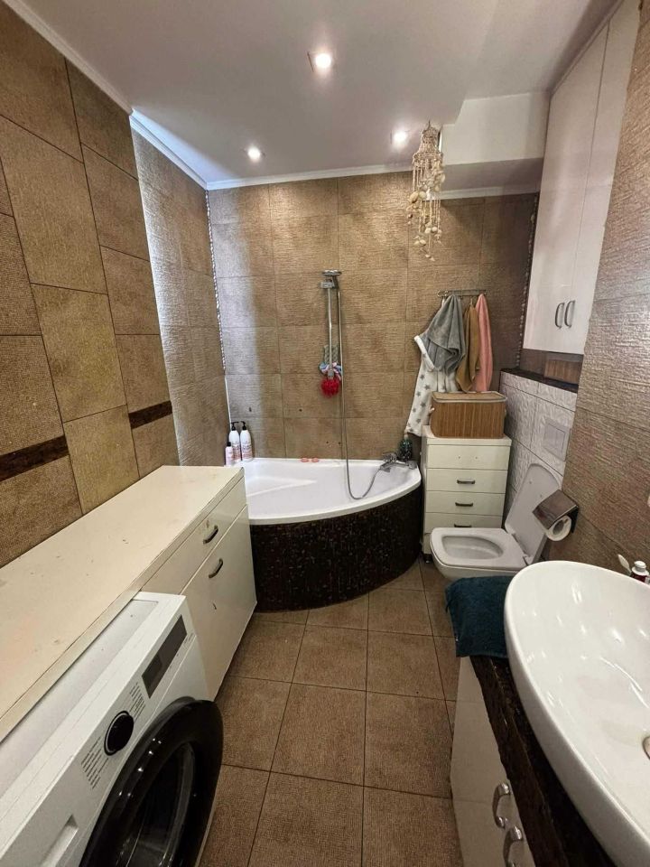 Mieszkanie 3-pokojowe Łuszczanowice. Zdjęcie 7