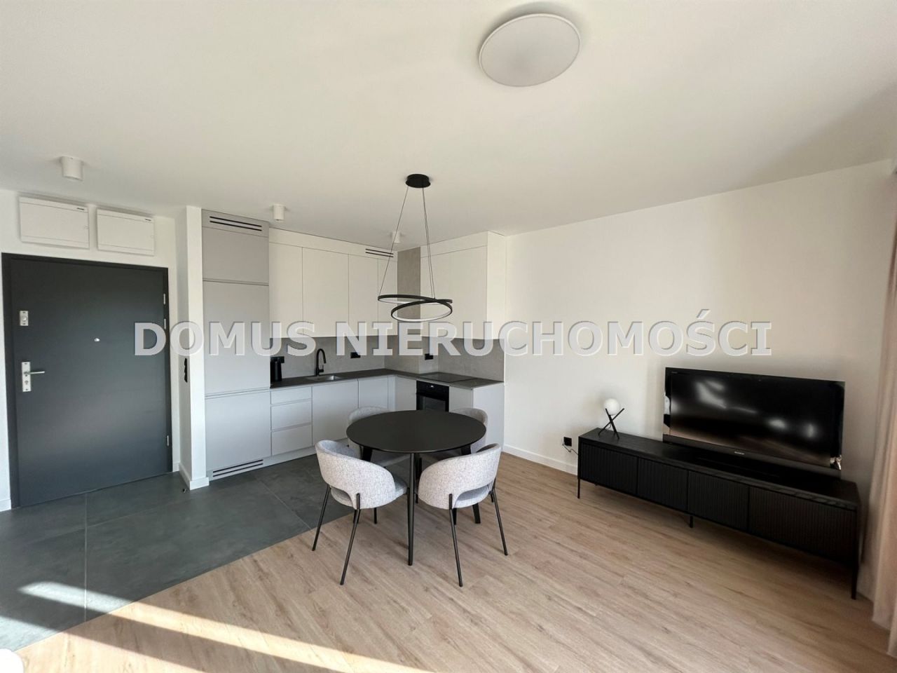 Mieszkanie 2-pokojowe Łódź Widzew, ul. Kazimierza Odnowiciela. Zdjęcie 2