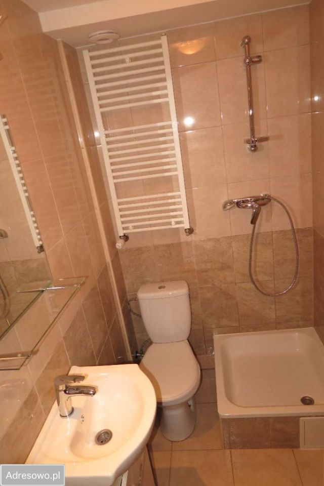 kamienica, 12 pokoi Warszawa Włochy, ul. Bolesława Chrobrego. Zdjęcie 20