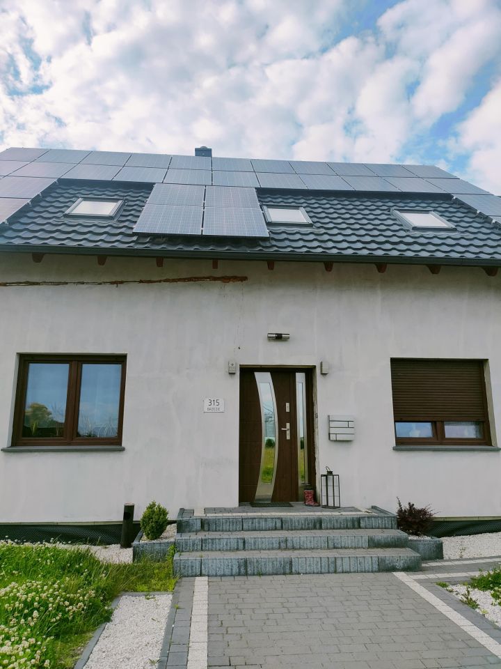 dom wolnostojący, 6 pokoi Brzezie Brzezie-Huby