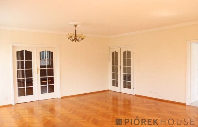 Mieszkanie 4-pokojowe Warszawa Mokotów, ul. Fryderyka Joliot-Curie. Zdjęcie 2