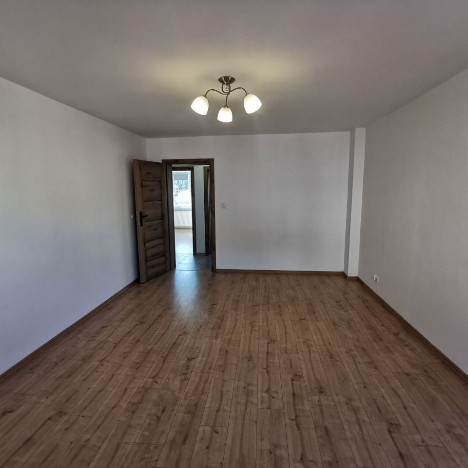 Mieszkanie 3-pokojowe Złotów, ul. Wojska Polskiego. Zdjęcie 2