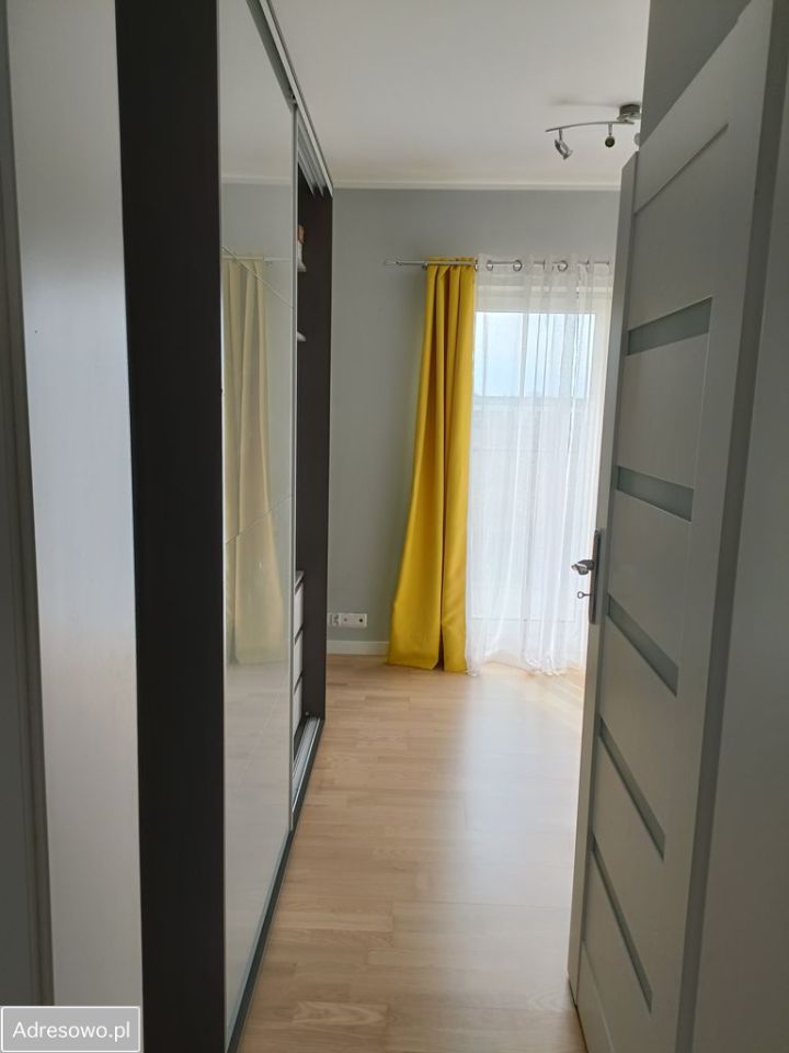 dom szeregowy, 5 pokoi Ożarów Mazowiecki. Zdjęcie 8