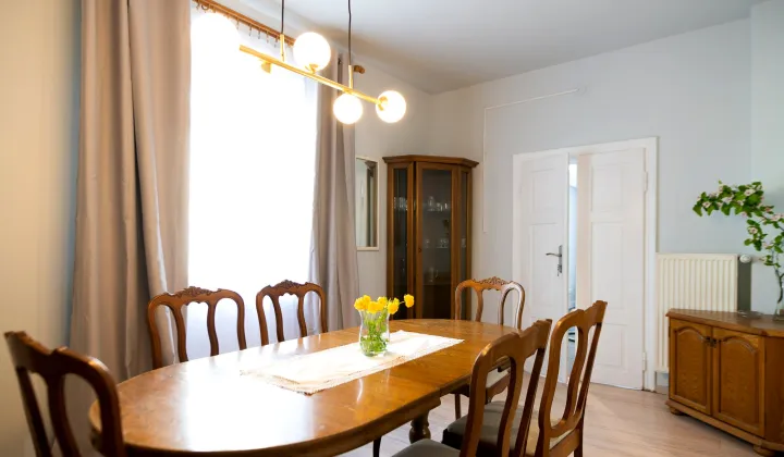 dom wolnostojący, 5 pokoi Sieradz, ul. Wojska Polskiego