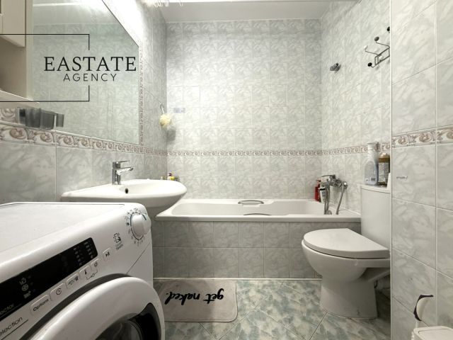 Mieszkanie 4-pokojowe Warszawa Śródmieście, al. 3 Maja. Zdjęcie 8