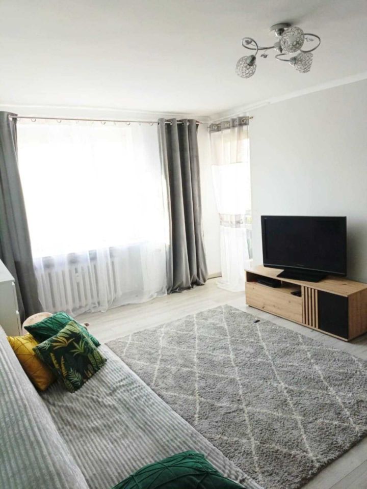 Mieszkanie 2-pokojowe Ostrowiec Świętokrzyski, ul. Mikołaja Kopernika. Zdjęcie 1