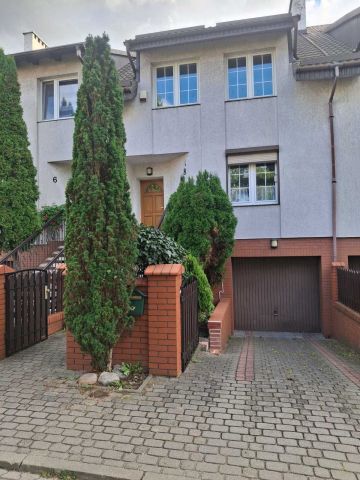 dom szeregowy Konin, ul. Krzysztofa Baczyńskiego. Zdjęcie 1