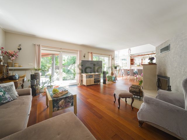 dom wolnostojący, 6 pokoi Konstancin-Jeziorna. Zdjęcie 7