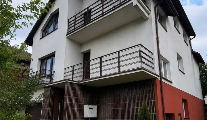 dom wolnostojący, 8 pokoi Rzeszów, ul. Sowia