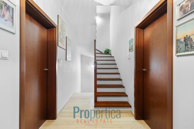 bliźniak, 5 pokoi Ożarów Mazowiecki, ul. Rumiana. Zdjęcie 12